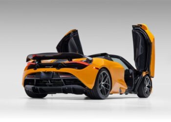 2021 McLaren 720S Spider Performance at No Reserve