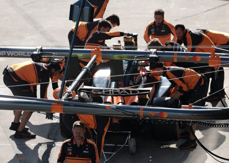 Norris in Mercedes battery strife after Chinese GP investigation