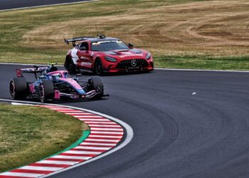 Colapinto a ‘sitting duck’ in dangerous Bearman crash