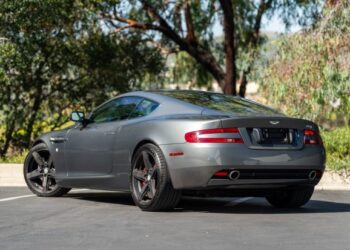 11k-Mile 2005 Aston Martin DB9