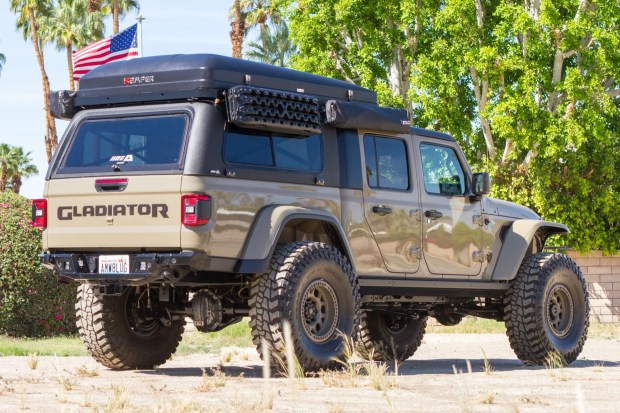 Demon-Powered 2020 Jeep Gladiator Rubicon AMW 840