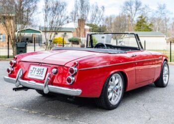 1967 Datsun 1600 Roadster