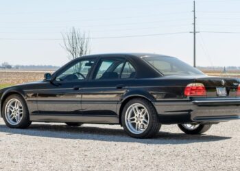 1999 BMW 740i at No Reserve