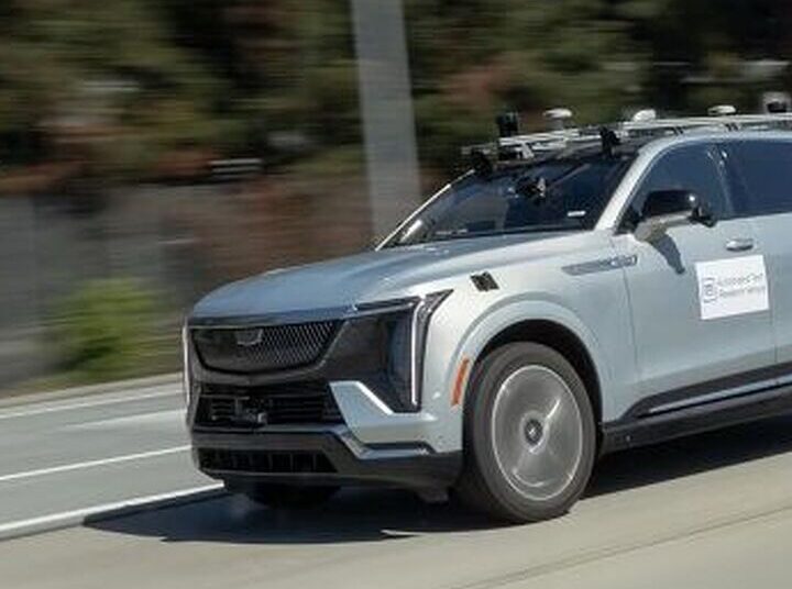 GM Goes Back to Future with New Round of Driverless Vehicle Testing