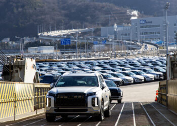 Luxury Cars Stuck at Sea Because of Middle East Conflict