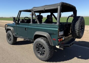 1997 Land Rover Defender 90 NAS