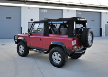 1994 Land Rover Defender 90 NAS 5-Speed