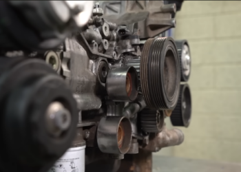 These Russians Converted a Subaru Boxer Engine Into an Inline-4. But Why?