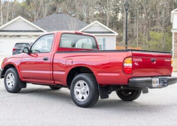 22k-Mile 2002 Toyota Tacoma 5-Speed at No Reserve