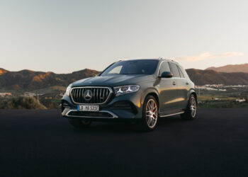 2027 Mercedes-AMG GLE 53 Hybrid Brings V8 Power Without the V8