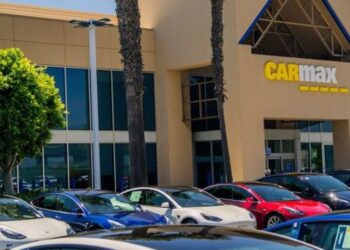 Report: Auto Finance Departments Worried About Losing Billions On Used EVs