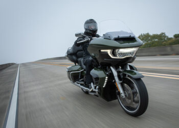 2026 Harley-Davidson Road Glide Limited Is A Comfortable And Beautiful Reminder That The American Dream Is Dead