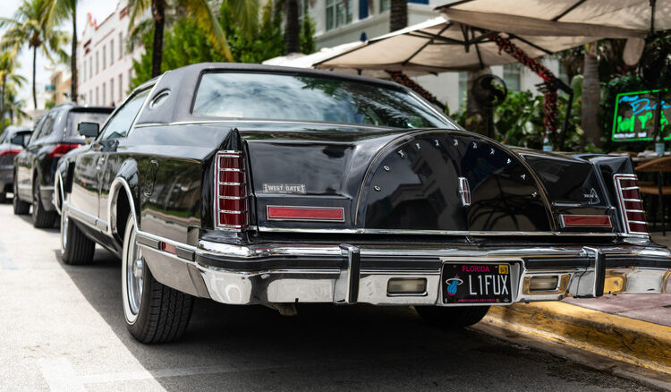 Why Automakers Turned Real Continental Kit Spare Tires Into An Unsatisfying Hump