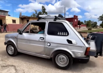 Cuban Man Converts Polski Fiat To Run On Charcoal To Get Around U.S. Oil Blockade