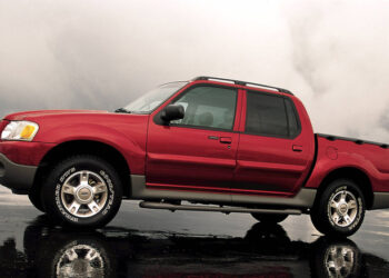 Was The Ford Explorer Sport Trac Too Early For Its Own Good?