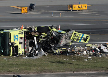 LaGuardia’s Runway Warning System Didn’t Activate Before Fatal Crash Because The Firetruck Didn’t Have A Transponder