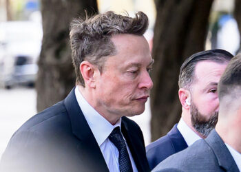 Trump Rejects Another Offer To Pay TSA Agents, This Time From Elon Musk Himself