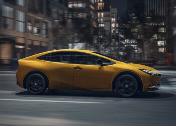 Want To Spend Less On Gas? Consumer Reports Says These Vehicles Are Your Best Bet