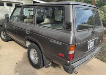 Single-Family-Owned 1988 Toyota Land Cruiser FJ62 at No Reserve