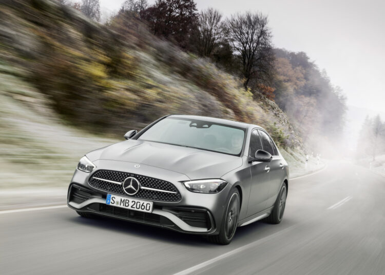 Dealer Employee Arrested After Taking Customer’s Mercedes to a Bar