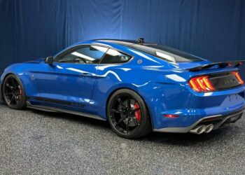 17-Mile 2020 Ford Mustang Shelby GT500 Signature Edition