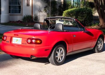 1990 Mazda MX-5 Miata