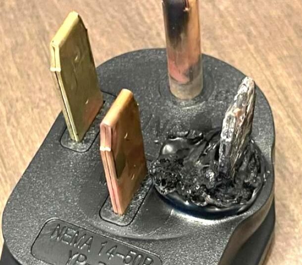 Porsche Argues Mobile Charger Lawsuit Makes No Sense