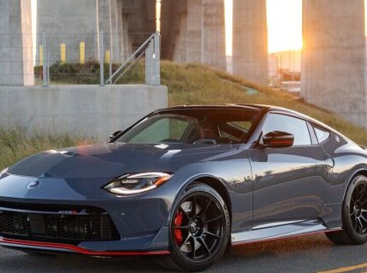Nissan Bringing Updated Z Car with Nismo Manual to NY Auto Show