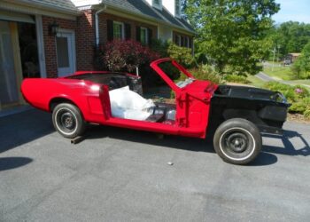 Fuel-Injected, 5.0L-Powered 1968 Ford Mustang Convertible 5-Speed