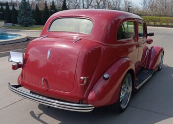 350-Powered 1938 Chevrolet Master Town Sedan Street Rod at No Reserve