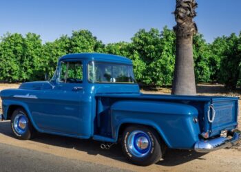 5.7L LT1-Powered 1958 Chevrolet Apache 3100 Big Window Stepside Pickup