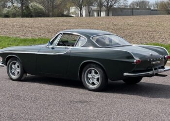 1966 Volvo 1800S