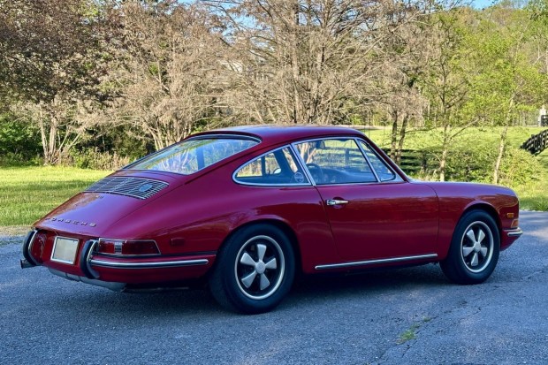 1968 Porsche 911 Coupe 5-Speed