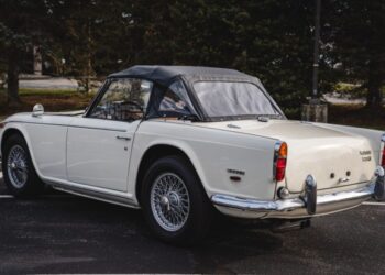 1968 Triumph TR5 PI 5-Speed