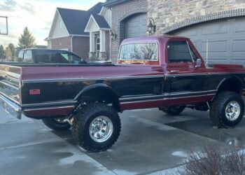 400-Powered 1969 GMC C1500 Custom 4×4