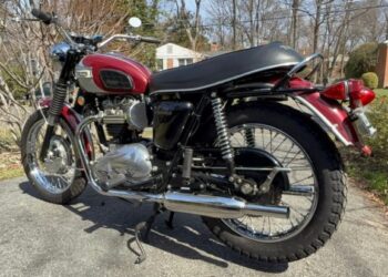 53-Years-Owned 1970 Triumph Bonneville T120R