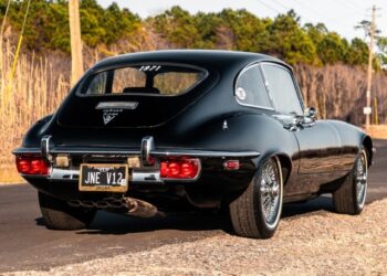 1971 Jaguar E-Type Series III 2+2 V12