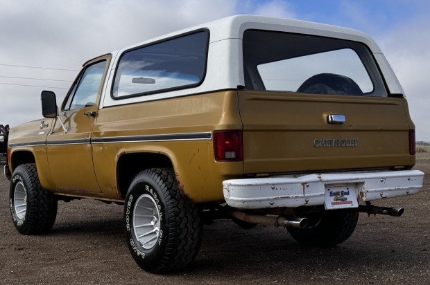 1976 Chevrolet K5 Blazer Custom Deluxe 4×4 4-Speed