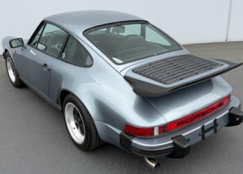 RoW 1984 Porsche 911 Carrera Coupe