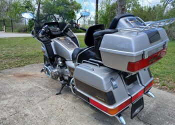 1986 Honda GL1200A Gold Wing Aspencade at No Reserve
