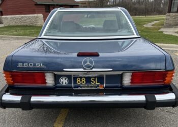 26k-Mile 1988 Mercedes-Benz 560SL