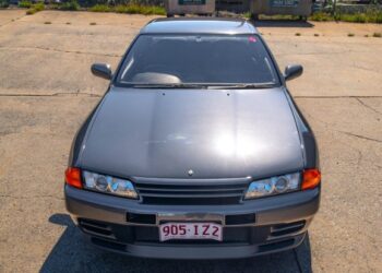 12k-Kilometer 1990 Nissan Skyline GT-R NISMO