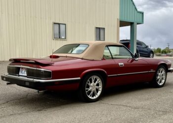 1993 Jaguar XJS Convertible at No Reserve
