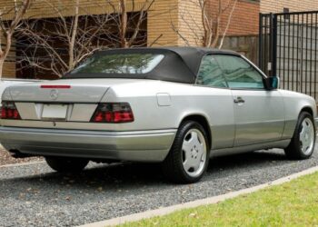 1994 Mercedes-Benz E320 Cabriolet at No Reserve