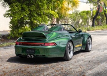 1995 Porsche 911 Carrera Speedster by Gunther Werks