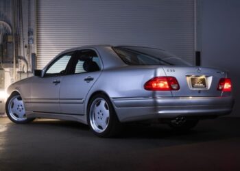 1999 Mercedes-Benz E55 AMG