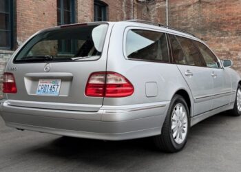 2000 Mercedes-Benz E320 Wagon at No Reserve