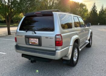 2000 Toyota 4Runner SR5 Sport 4WD at No Reserve
