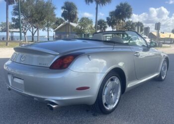 2003 Lexus SC430