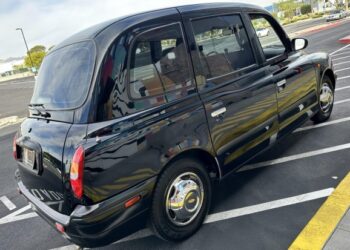 2003 LTI TXII London Taxi